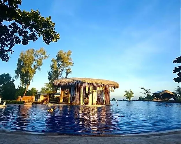 Lovelya Hotel Île de Mactan